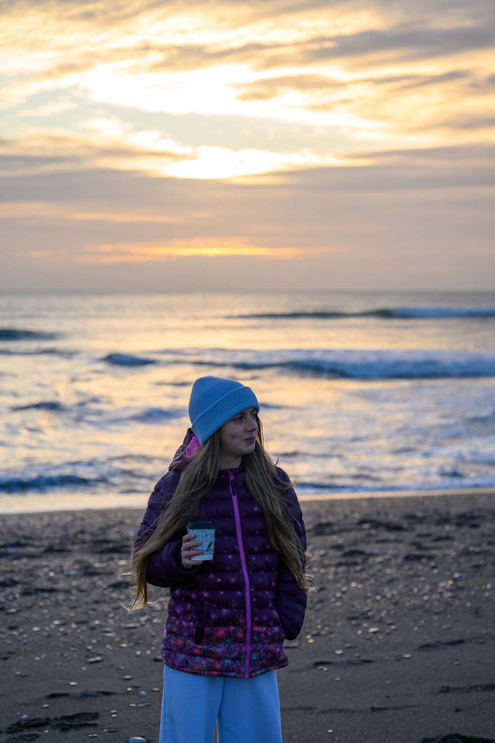 IT32 off, SS 1/200TH, @F4 @ISO64