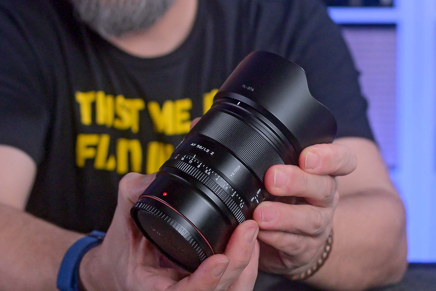 Viltrox 56mm F1.2 Pro Review for the Nikon Z mount showing the aperture ring and how it looks.